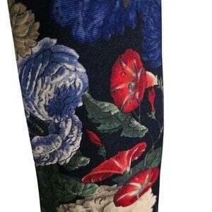 Liberty Of London Stunning Floral 100% Silk Tie Retired Print Retail $185